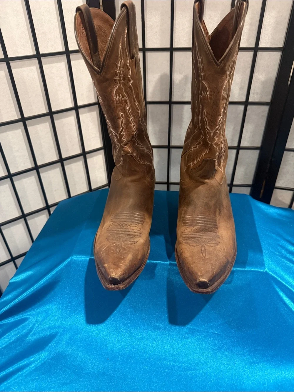 Vintage  Classic Tony lama Brown Western Cowboy Boots